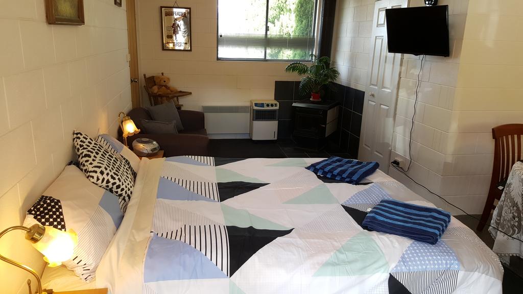 Old Beach TAS Hervey Bay Accommodation
