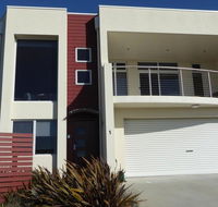 Bridport Horizon Views - Hervey Bay Accommodation