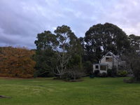 Book Haunted Hills Accommodation Vacations Hervey Bay Accommodation Hervey Bay Accommodation