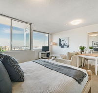 Bright and Sunny Studio Apartment - Hervey Bay Accommodation