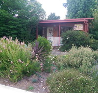 Bright's Wombat's Retreat - Hervey Bay Accommodation