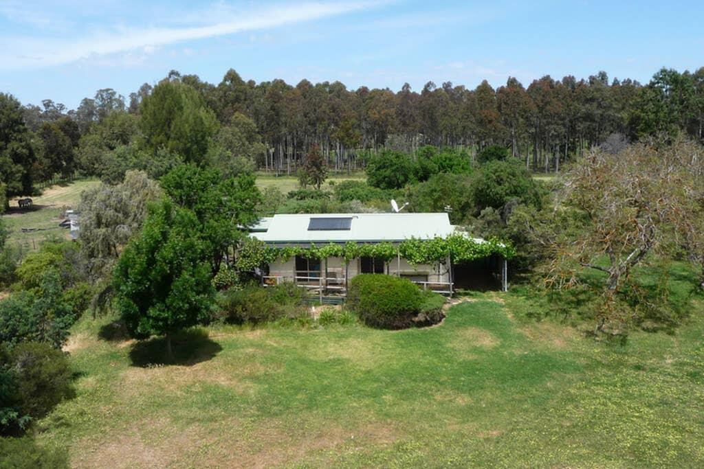 Brimin VIC Hervey Bay Accommodation
