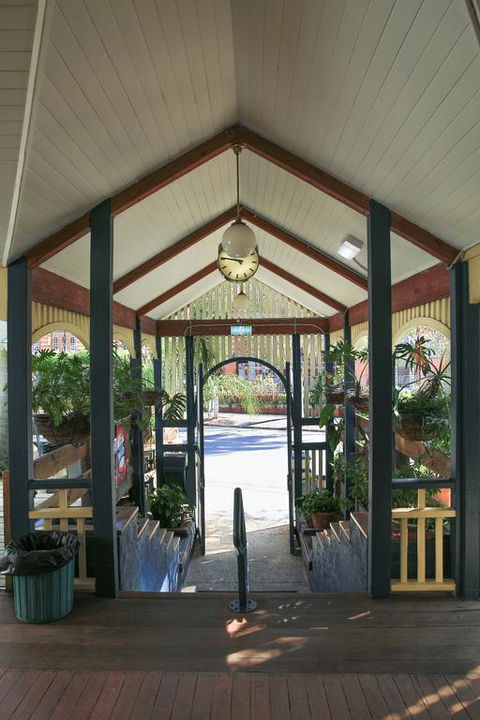 Brisbane Manor - Hervey Bay Accommodation 3