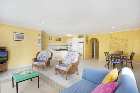 Britannia - Hervey Bay Accommodation 2