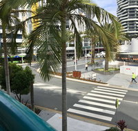 Broadbeach Private Apt with CHA - Hervey Bay Accommodation
