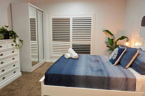 Broadbeach Waters Home With Private Pool - Hervey Bay Accommodation 1