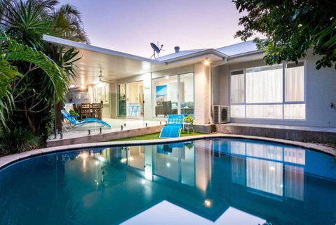 Broadbeach Waters Home With Private Pool - Hervey Bay Accommodation 0