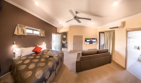 Broken Hill Outback Resort - Hervey Bay Accommodation 0