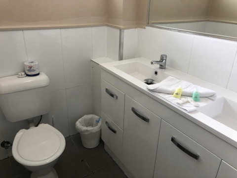 Browns At Broadbeach - Hervey Bay Accommodation 2