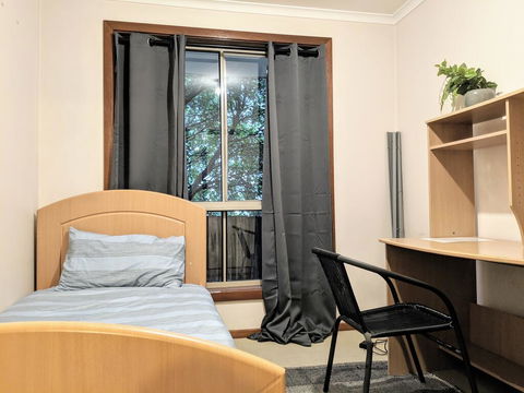 Budget Clayton Homestay - Hervey Bay Accommodation 0