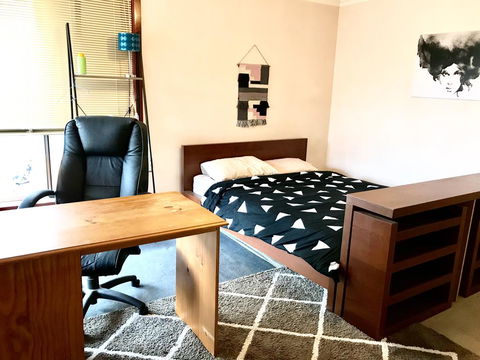 Budget Clayton Homestay - Hervey Bay Accommodation 2