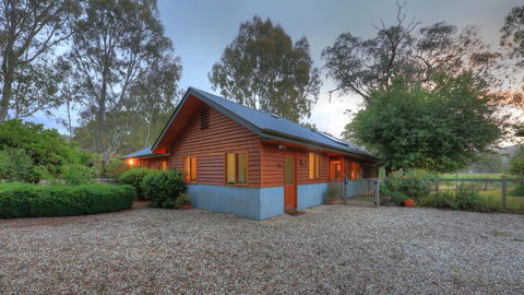 Buffalo River Homestead - Tourism Hervey Bay 1