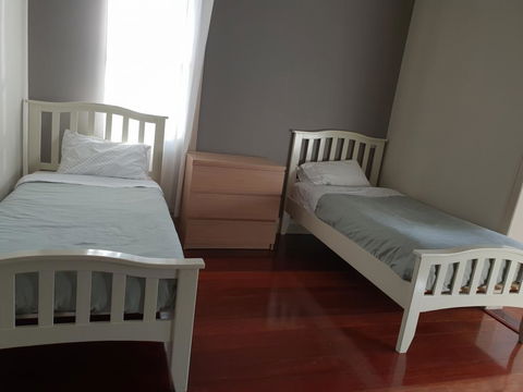 Bunbury's Most Convenient Location - Unit 2 - Tourism Hervey Bay 2