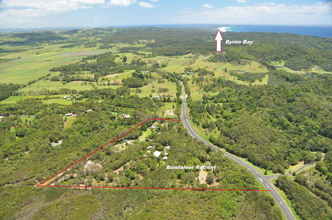 Bundaleer Retreat - Hervey Bay Accommodation 1