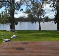 Bundalong Waterfront- 28 Graham Ave Bundalong - Hervey Bay Accommodation