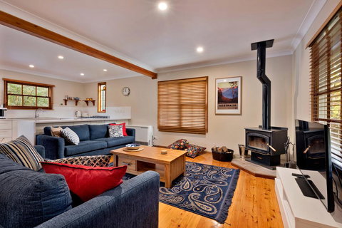 Bunyip Cottage - Hervey Bay Accommodation 2