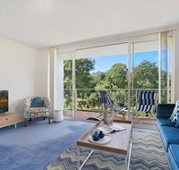 Bushwalk To The Beach From A Tranquil Apartment - Tourism Hervey Bay