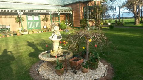 Butterfly Farm Bed And Breakfast Nirranda - Hervey Bay Accommodation 2