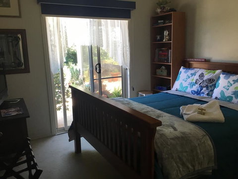 By The Bay - Hervey Bay Accommodation 2