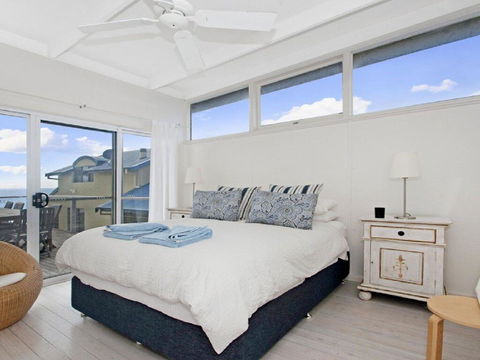 By The Sea - SPECIAL OFFER 3 FOR 2 - Hervey Bay Accommodation 2