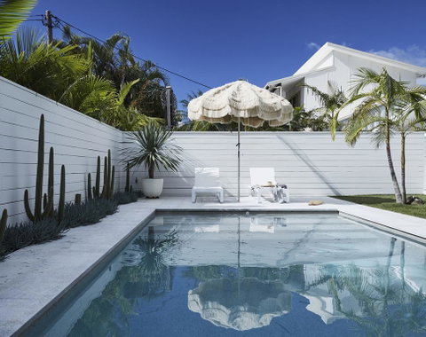 Byron Beach Abodes - Hervey Bay Accommodation 0