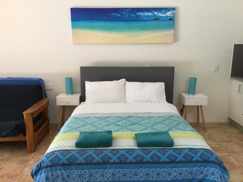 Byron Beach House - Hervey Bay Accommodation 2