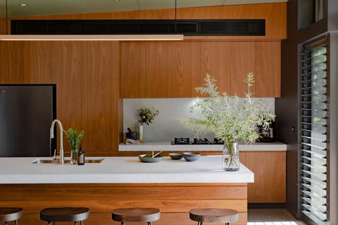 Byron Beach Retreats - Hervey Bay Accommodation 1