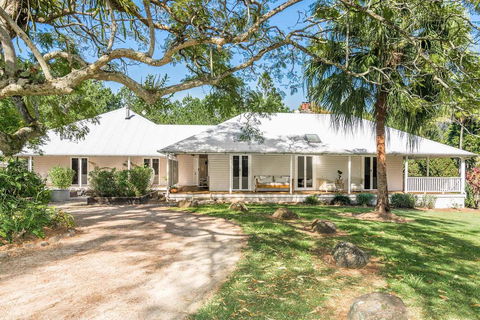 Byron Creek Homestead - Tourism Hervey Bay 2