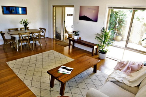 Byron Marvell - Hervey Bay Accommodation 0