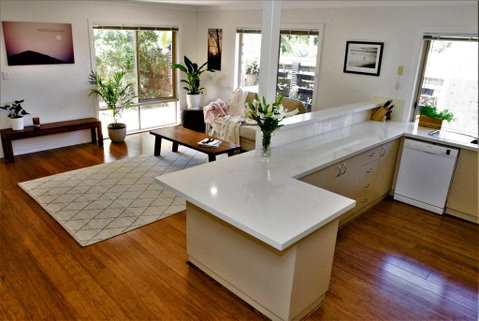 Byron Marvell - Hervey Bay Accommodation 1