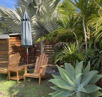 Byron Moon Large House  Half Moon Cottage - Hervey Bay Accommodation