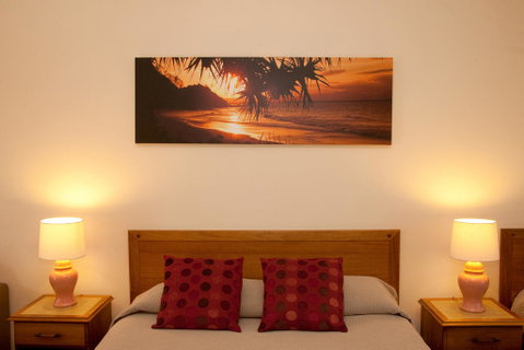 Byron Motor Lodge Motel - Hervey Bay Accommodation 1