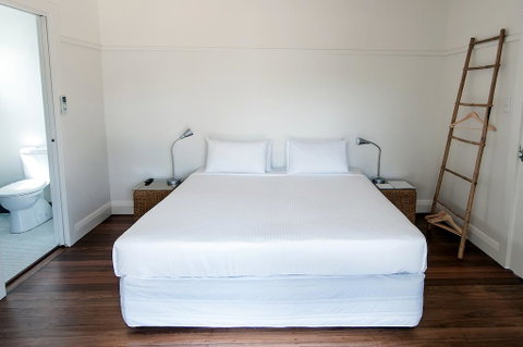 Byron Palms Guesthouse - Hervey Bay Accommodation 1