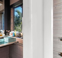 Byron Vista - Stroll to beach and town - Hervey Bay Accommodation