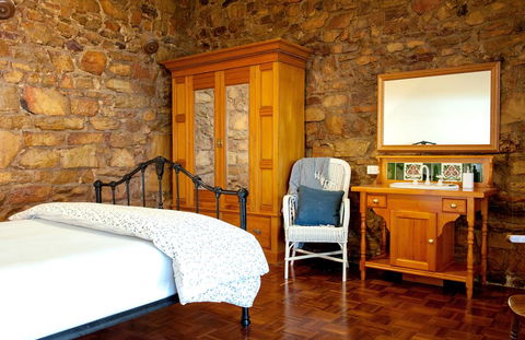 Byronsvale Vineyard And Accommodation - Hervey Bay Accommodation 1
