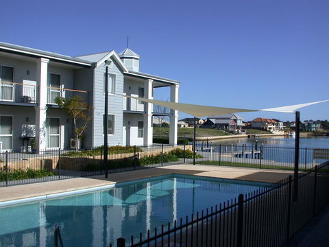 C Mandurah Resort & Serviced Apartments - Tourism Hervey Bay 0
