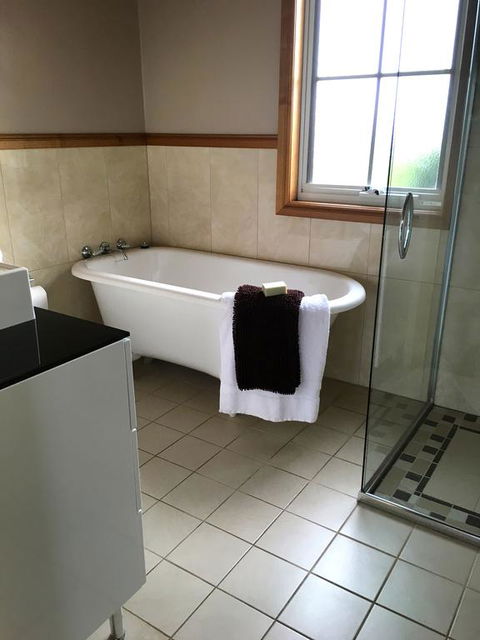 Cable Station Accommodation - Tourism Hervey Bay 3