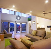 Cadence at Bright - Luxury accommodation - Hervey Bay Accommodation
