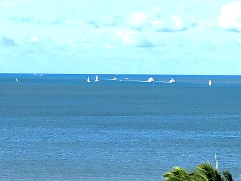 Cairns Apartment Esplanade Ocean Views - Tourism Hervey Bay 2
