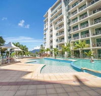 Cairns Esplanade 2 Bed 2 Bath Resort Hotel - Hervey Bay Accommodation