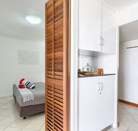 Cairns Esplanade Apartment - Hervey Bay Accommodation