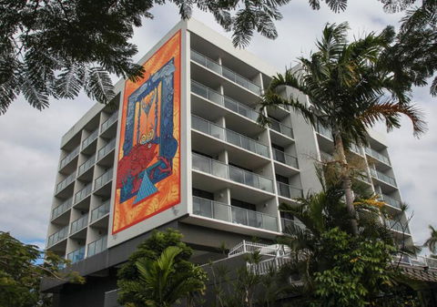 Cairns Plaza Hotel - Hervey Bay Accommodation 1