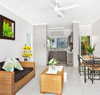 Cairns Reef Retreat - Tourism Hervey Bay