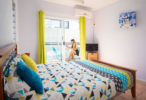 Cairns Sharehouse Apartment - Hervey Bay Accommodation 0