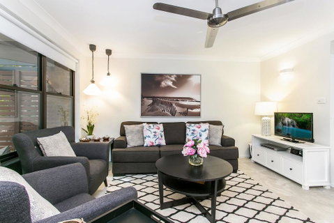 Calinda Sol 2 @ Clarkes Beach - Hervey Bay Accommodation 0
