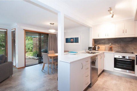 Calinda Sol 7 Byron Bay - Hervey Bay Accommodation 2