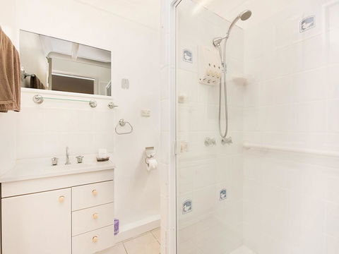 Caloundra City Centre Motel - Tourism Hervey Bay 3