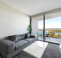 Canberra Luxury Apartment 5 - Hervey Bay Accommodation