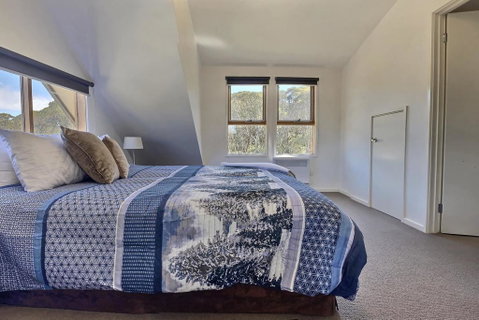 Cape Cod - Hervey Bay Accommodation 2
