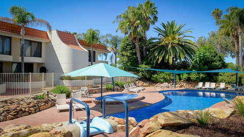 Capri Waters Country Club - Hervey Bay Accommodation 2